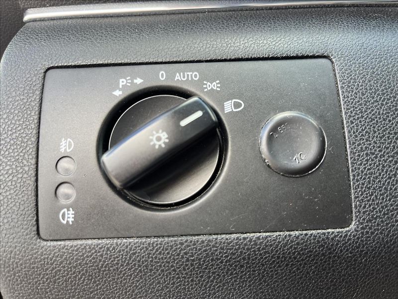 Mercedes-Benz Třídy B 2,0 i CNG ČR KLIMA SERVIS PNEU - fotka 24 z 37