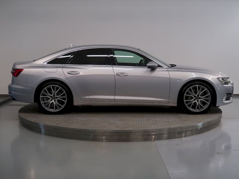 Audi A6 (2019) 50TDI 210KW 4x4 WEBASTO TAŽNÉ - fotka 8 z 38