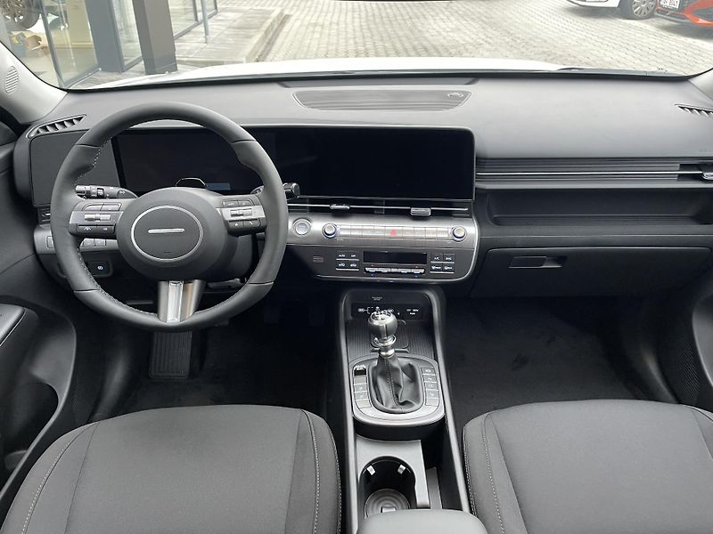 Hyundai Kona 26 1,6 T-GDI DCT HP SMART TECH - fotka 9 z 27