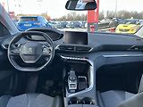 Peugeot 3008 (2018) 1.2 PT, Allure, AT, navi - náhled 8