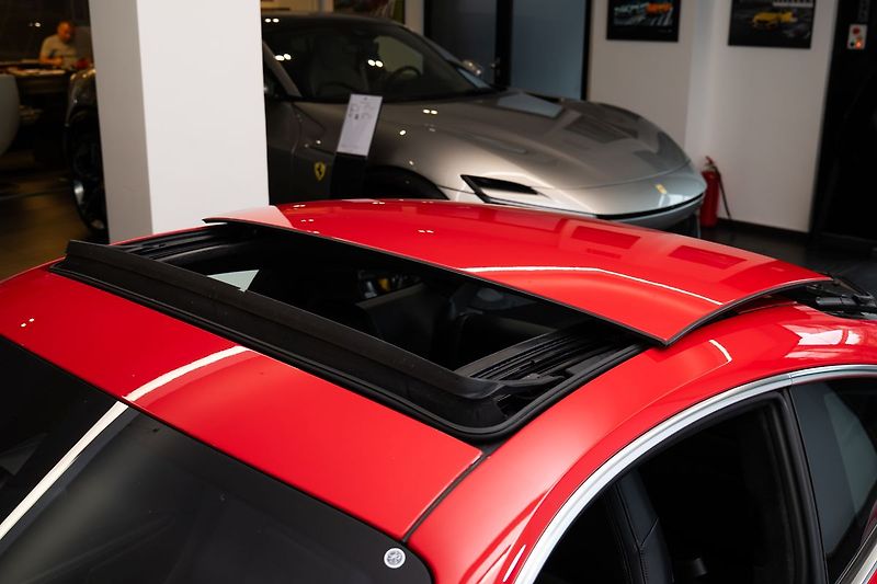 Porsche 911 Carrera 4S - fotka 18 z 24