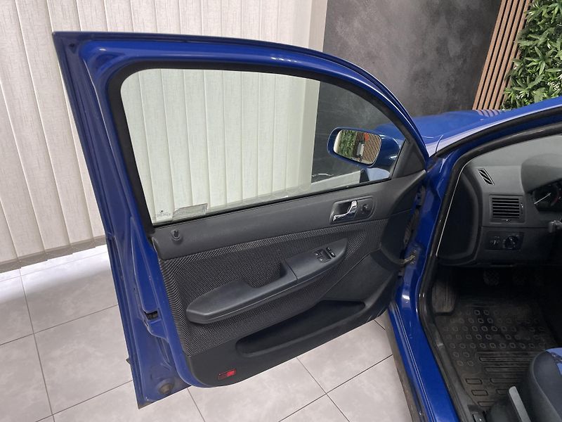 Škoda Fabia 1.2 HTp 47kW REZERVACE  - fotka 18 z 22