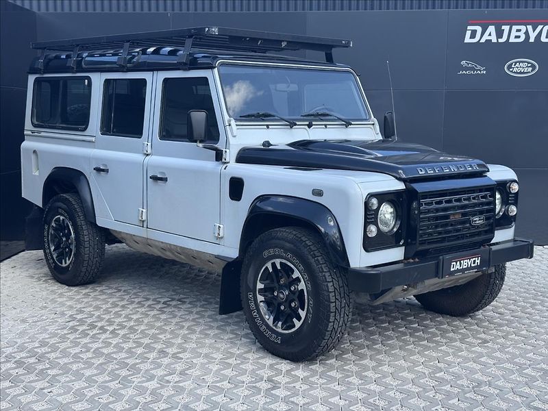 Land Rover Defender 2,2 110 TD4 STW Adventure ČR - fotka 2 z 25