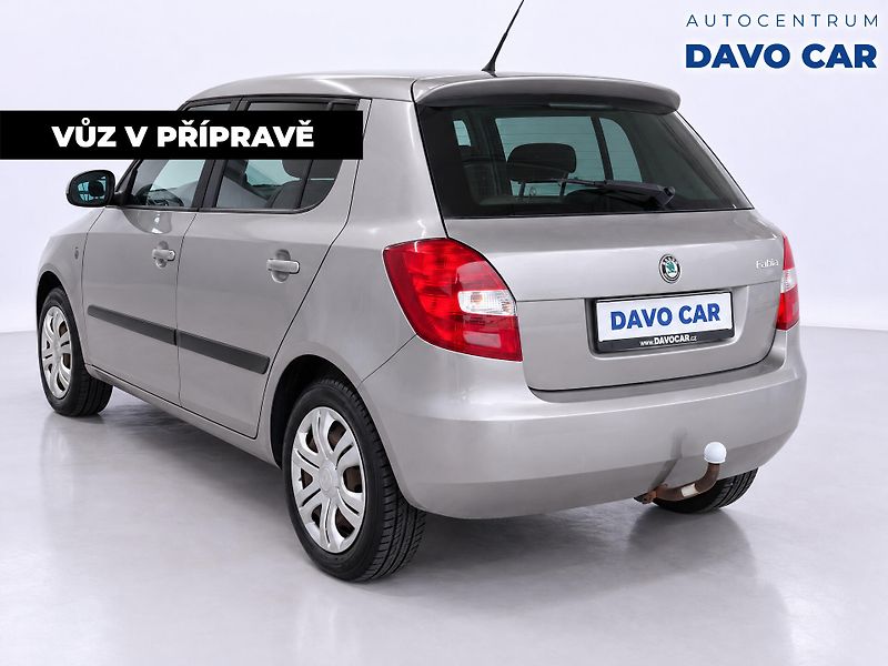 Škoda Fabia 1,2 TSI 63kW Ambiente CZ - fotka 2 z 11