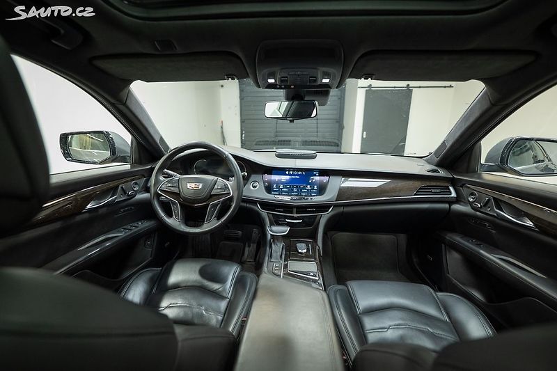 Cadillac CT6 3.0 TT 307 kW 4x4 - fotka 8 z 31