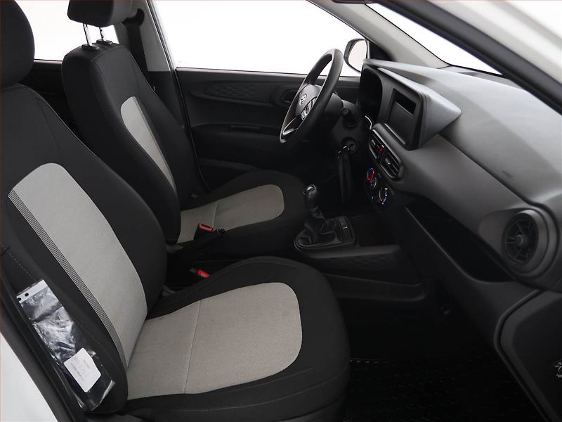 Hyundai i10 (2021) 1.0, Serv.kniha, Tempomat - fotka 9 z 16