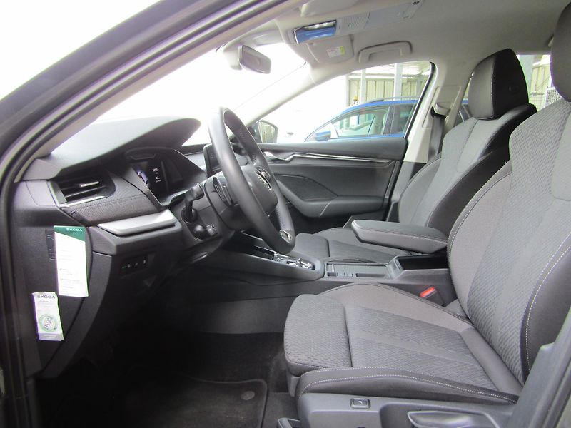 Škoda Octavia Style 2.0 TDI 110 kW DSG - fotka 18 z 30