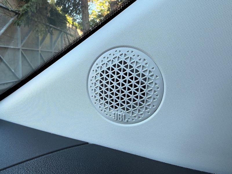 Fiat 500 LaPrima 42 kWh JBL Panorama - fotka 31 z 37