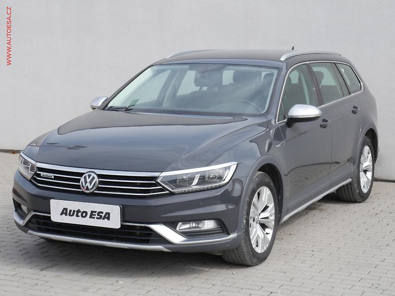 Volkswagen Passat (2018) 2.0TDI 4x4, ČR, Alltrack - fotka 3 z 19