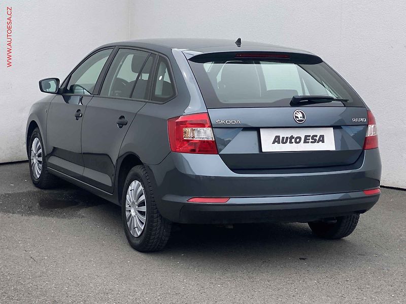 Škoda Rapid (2015) 1.2 TSi, Active - fotka 6 z 15