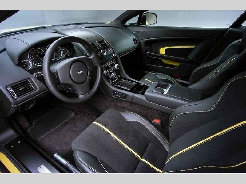 Aston Martin V12 Vantage S