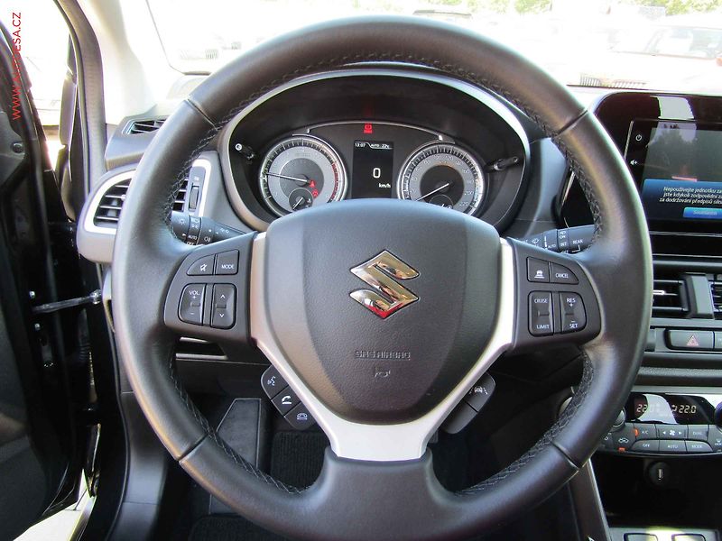 Suzuki SX4 (2023) 1.4BJet 4x4, 1.maj,ČR, LED - fotka 13 z 22