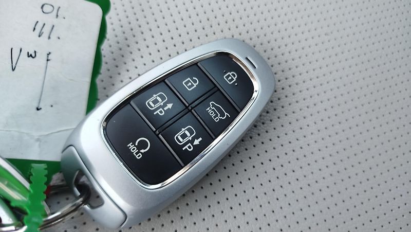 Hyundai Tucson (2023) 1.6 T-GDI Plug-in-Hybrid  4x4  - fotka 20 z 34