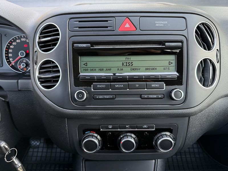 Volkswagen Golf Plus 1,4TSI 90kW  Comfort - fotka 16 z 22