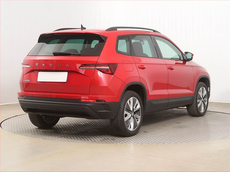 Škoda Karoq (2023) 1.5 TSI - fotka 5 z 16