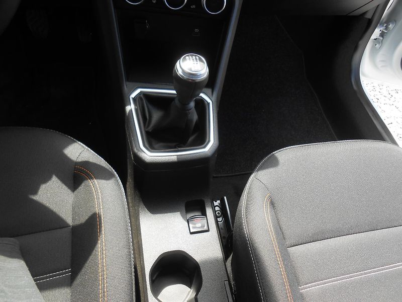 Dacia Sandero STEPWAY,NAVI,KAMERA,18tkm - fotka 34 z 45