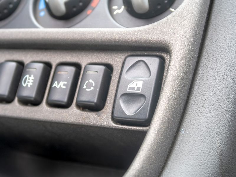 MG TF (2000) 1.8I 88KW – WINDSCHOTT - fotka 23 z 38