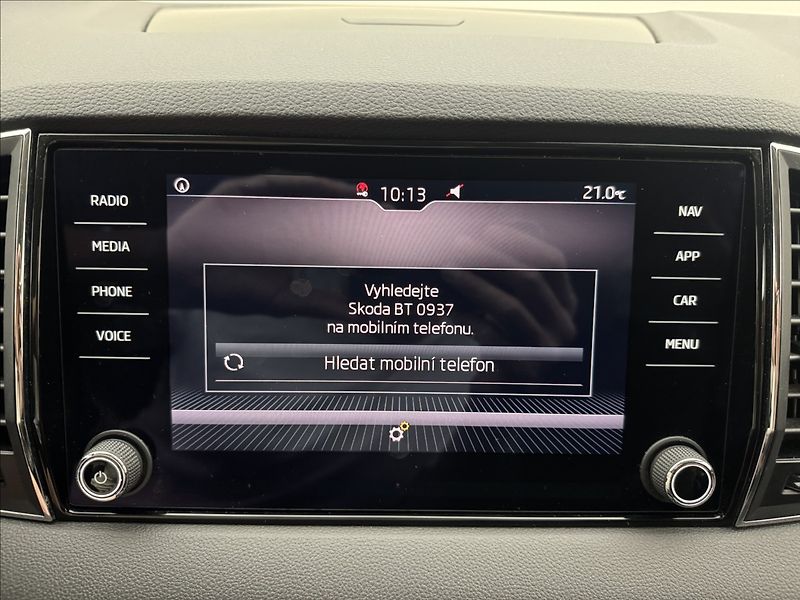 Škoda Karoq 1,6 DSG ACC STYLE+ NAVI KAMERA - fotka 15 z 39