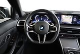 BMW Řada 3 330i xDrive Touring - náhled 21