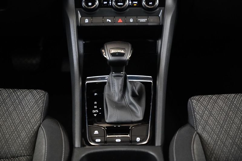 Škoda Karoq - fotka 25 z 27