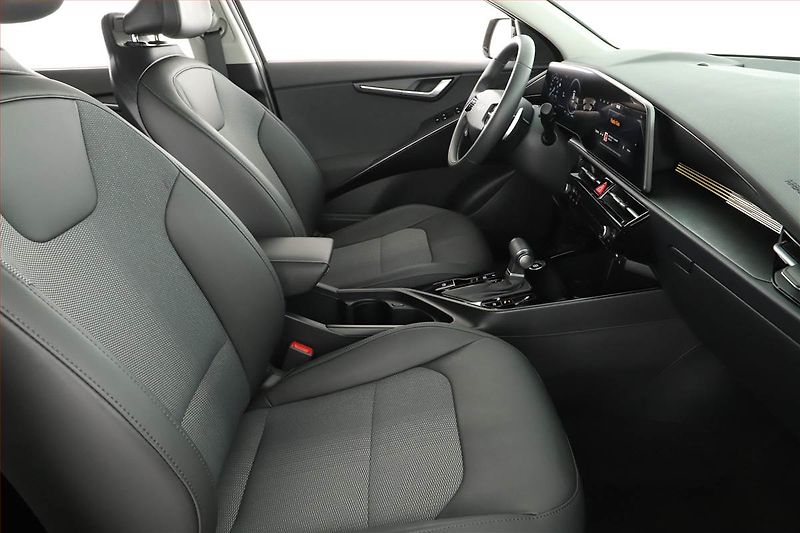 Kia Niro (2025) Hybrid, Style, Navigace - fotka 7 z 17