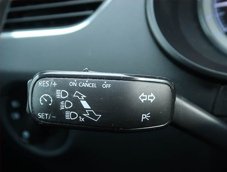 Škoda Octavia (2019) Style 2.0 TDI, Automat - fotka 18 z 22
