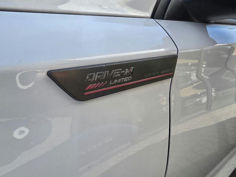 Hyundai i30 2.0-N-206KW-LIMITOVANÁ EDICE - fotka 16 z 17