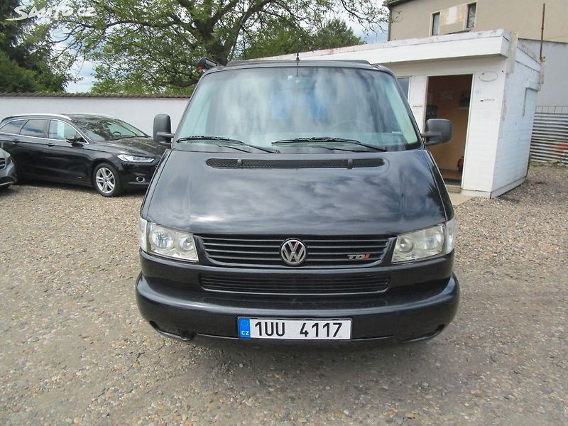 Volkswagen Multivan 2,5TDI-111KW - NOVÁ STK - fotka 2 z 22