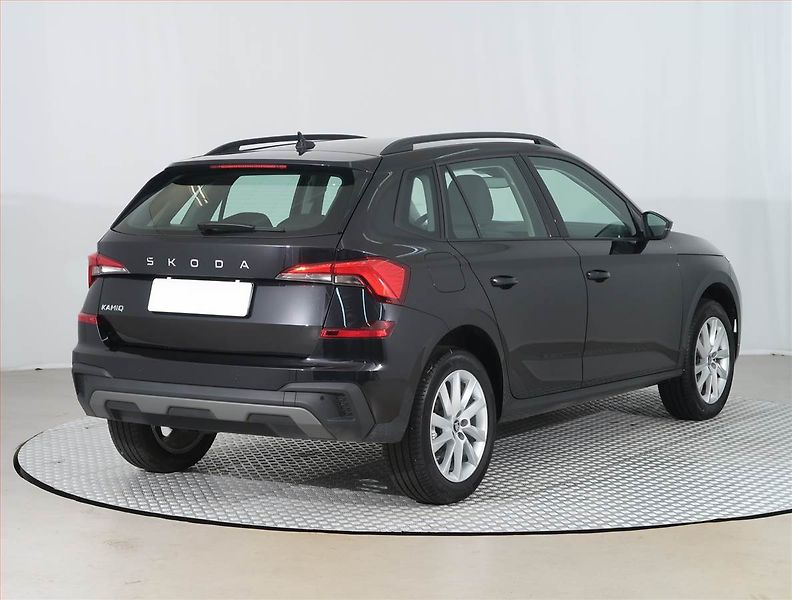 Škoda Kamiq (2025) 1.0 TSI - fotka 5 z 25