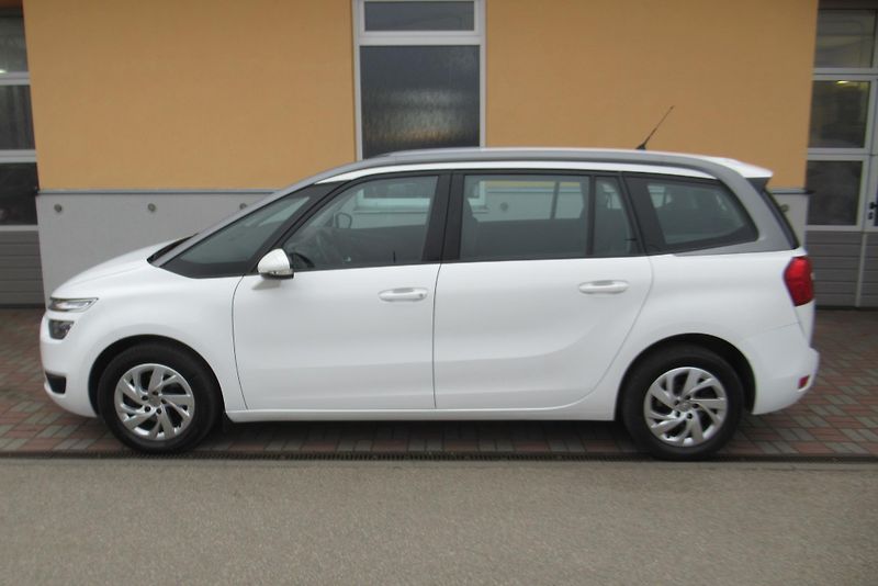 Citroën C4 Picasso 1.6 HDi AUT. KLIMA 7 MÍST - fotka 6 z 22