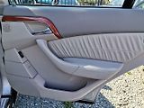Mercedes-Benz Třídy S (2005) 320CDi R6 150kw TOP vzhled! - náhled 16
