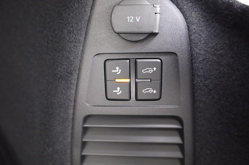 Volkswagen Touareg TDI 210kW R-Line 360 Ventilace - fotka 14 z 15