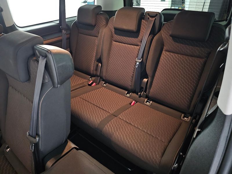 Toyota ProAce (2022) ČR L2 Automat 8 pax Webasto - fotka 4 z 17