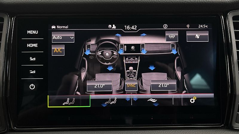 Škoda Kodiaq 2.0 TDI DSG 4x4 Sportline - fotka 28 z 31