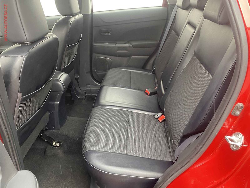 Citroën C4 Aircross (2015) 1.6HDI, 1.maj,ČR, servis - fotka 10 z 17