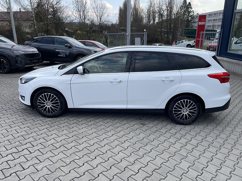 Ford Focus 1.5 EB 150k MAN6  - fotka 4 z 24