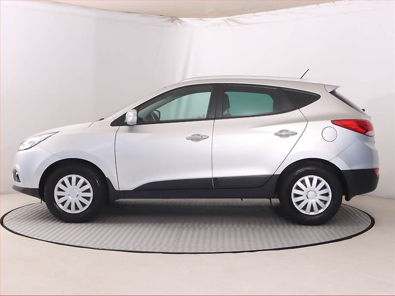 Hyundai ix35 (2012) 1.7 CRDi, Tempomat - fotka 3 z 16