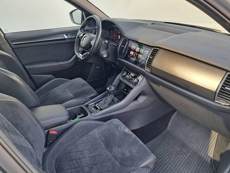 Škoda Kodiaq (2020) SportLine 2.0 TDI / 147 kW 4x4 - fotka 22 z 32