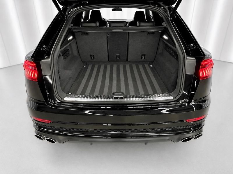 Audi SQ8 QUATTRO, MATRIX, WEBASTO, B&O, - fotka 35 z 35