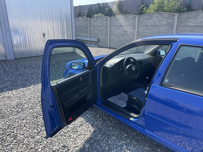Volkswagen Golf 1.6i SR 100PS 134TKM REZERVACE - fotka 107 z 174