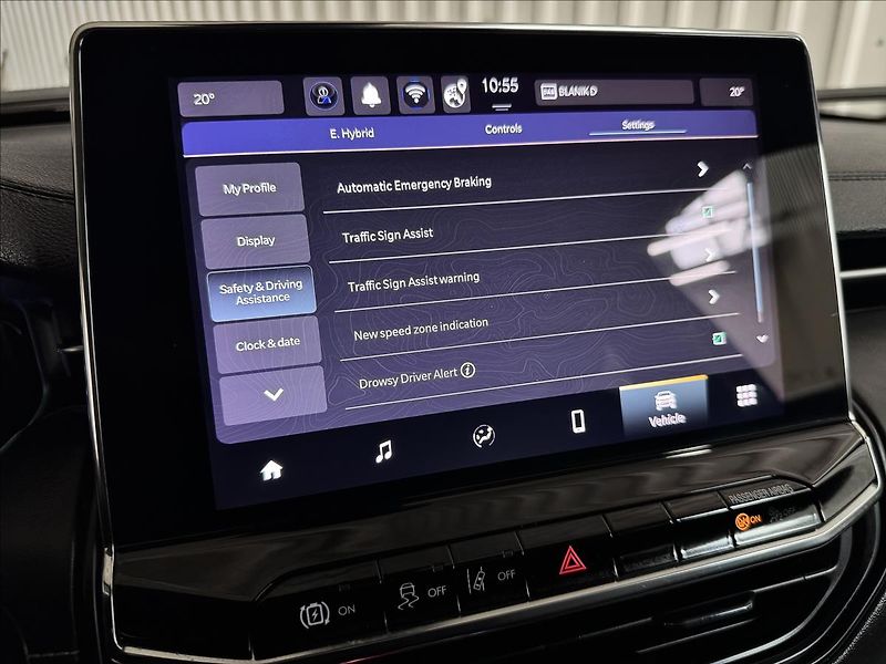Jeep Compass 1.3 T4 4xE HYBRID LIMITED DPH - fotka 27 z 43