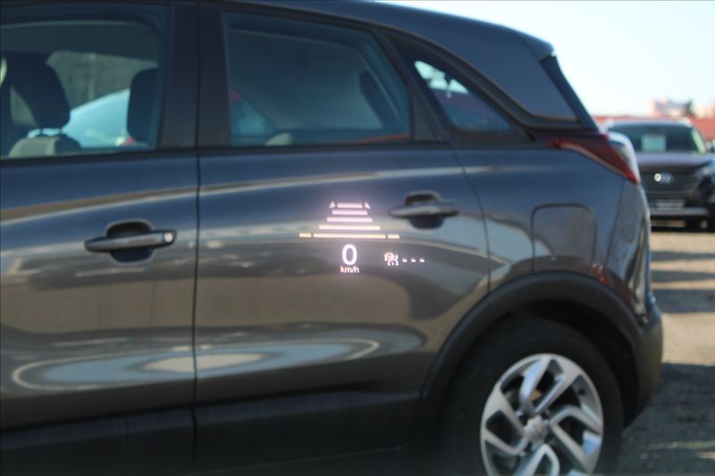 Mazda 3 2,0 i  ČR,1.MAJ,DPH,PLUS - fotka 23 z 40