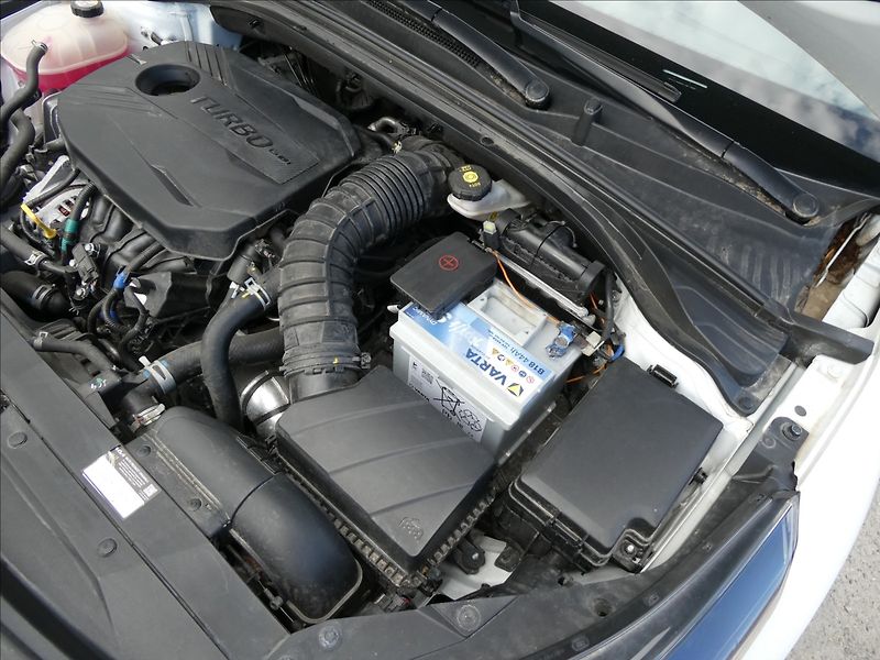 Kia ProCeed 1,6 T-GDI 150kW GT ZÁRUKA - fotka 41 z 50