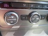 Volkswagen Golf 1,2 TSI,NAVI,digiklima,servis, - náhled 15