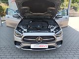 Mercedes-Benz Třídy E 2,0 220d,AMG,4MATIC,PANO,9G - náhled 25