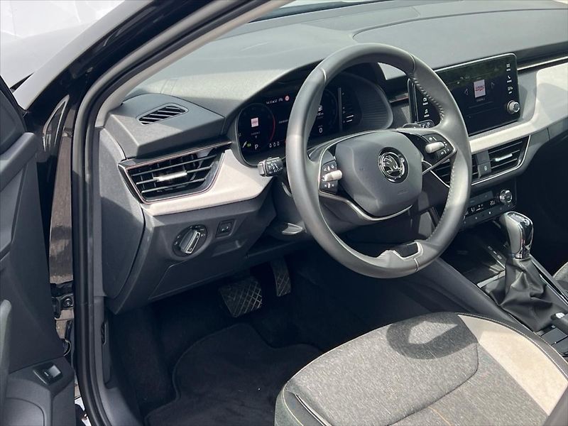 Škoda Scala 1,0 TSi 85 kW 7DSG 130 LET PRE - fotka 5 z 30