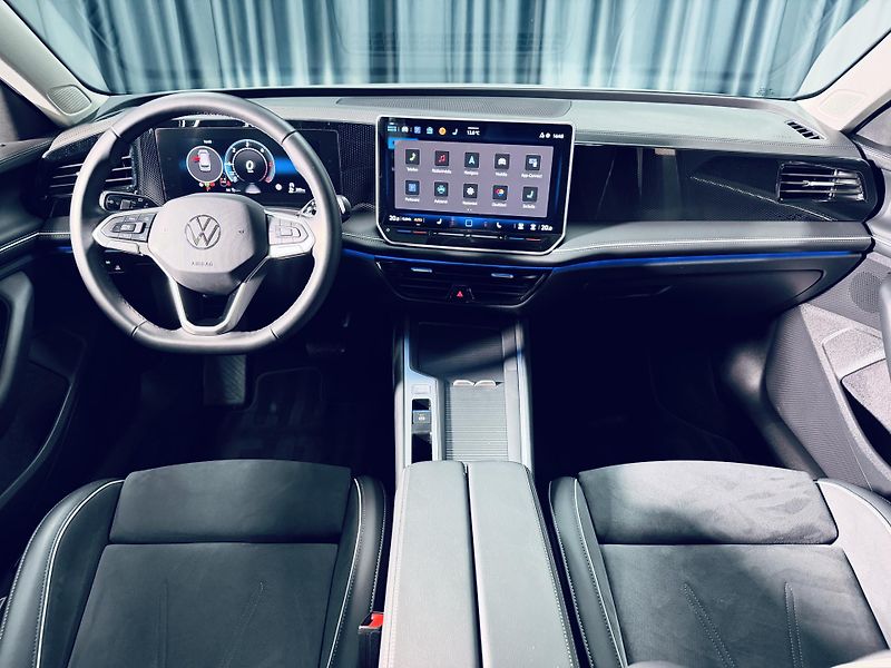 Volkswagen Passat (2026) 2.0 TDI*TAŽNÉ*MASÁŽE*360 KAM* - fotka 32 z 34