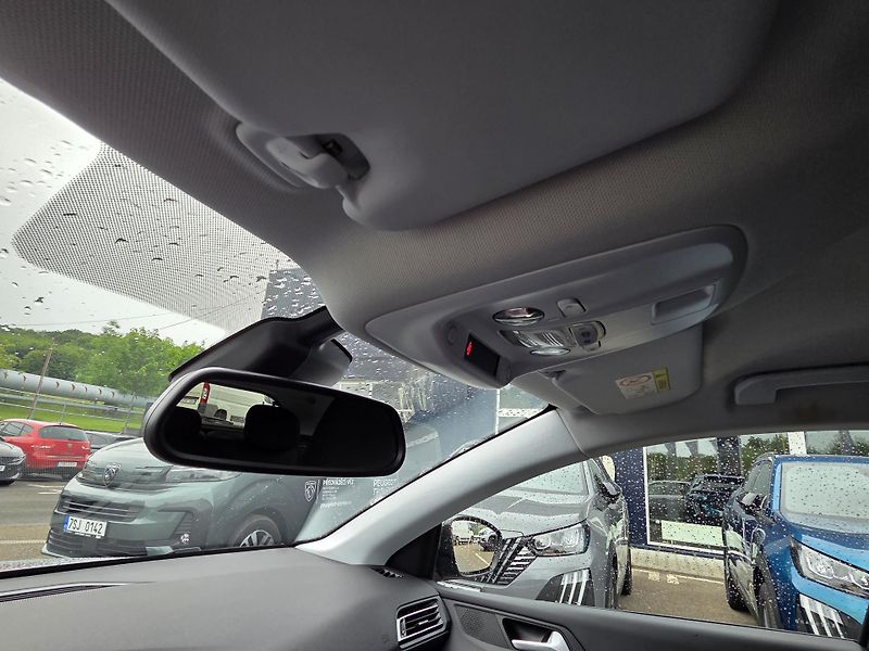 Peugeot 308 (2019) 1.2 PT 110 Style MAN6 - fotka 25 z 27