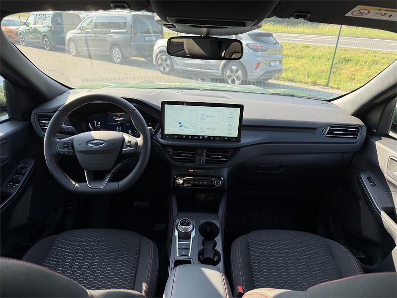 Ford Kuga (2025) ST-Line, 5dveřová, 1.5 EcoBoos - fotka 13 z 20