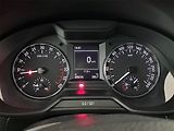 Škoda Octavia (2014) Elegance 2.0 TDI, Tempomat - náhled 10